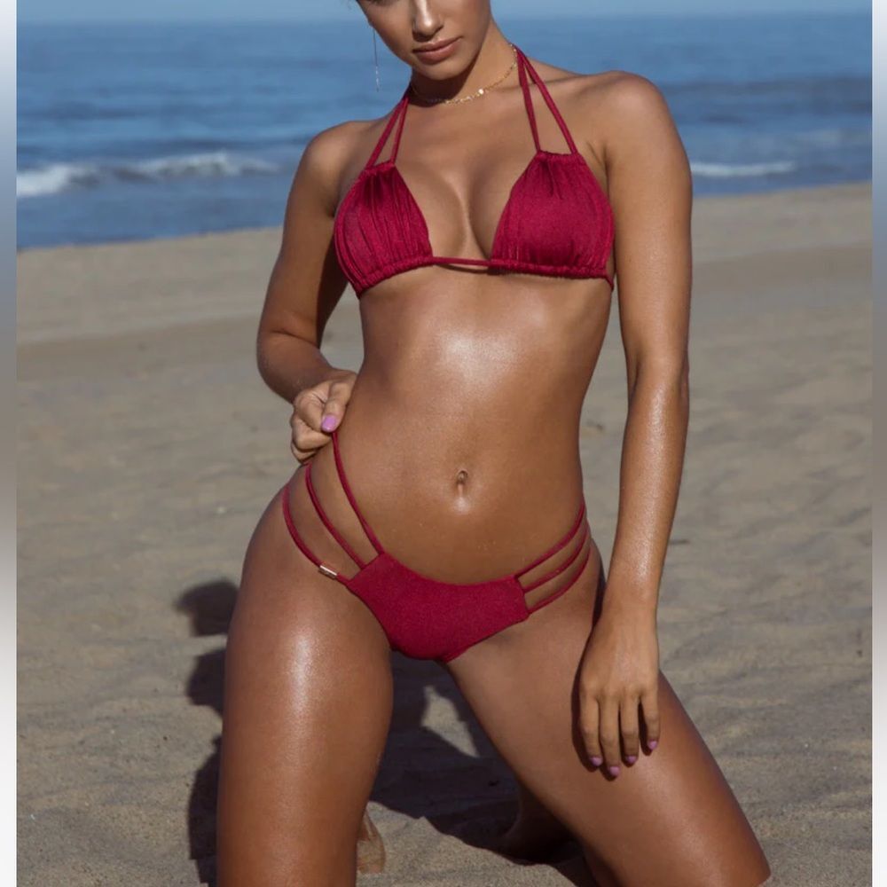 Honeybee Brand Cranberry Bottom‎ Bay Bikini Bottom Size Large